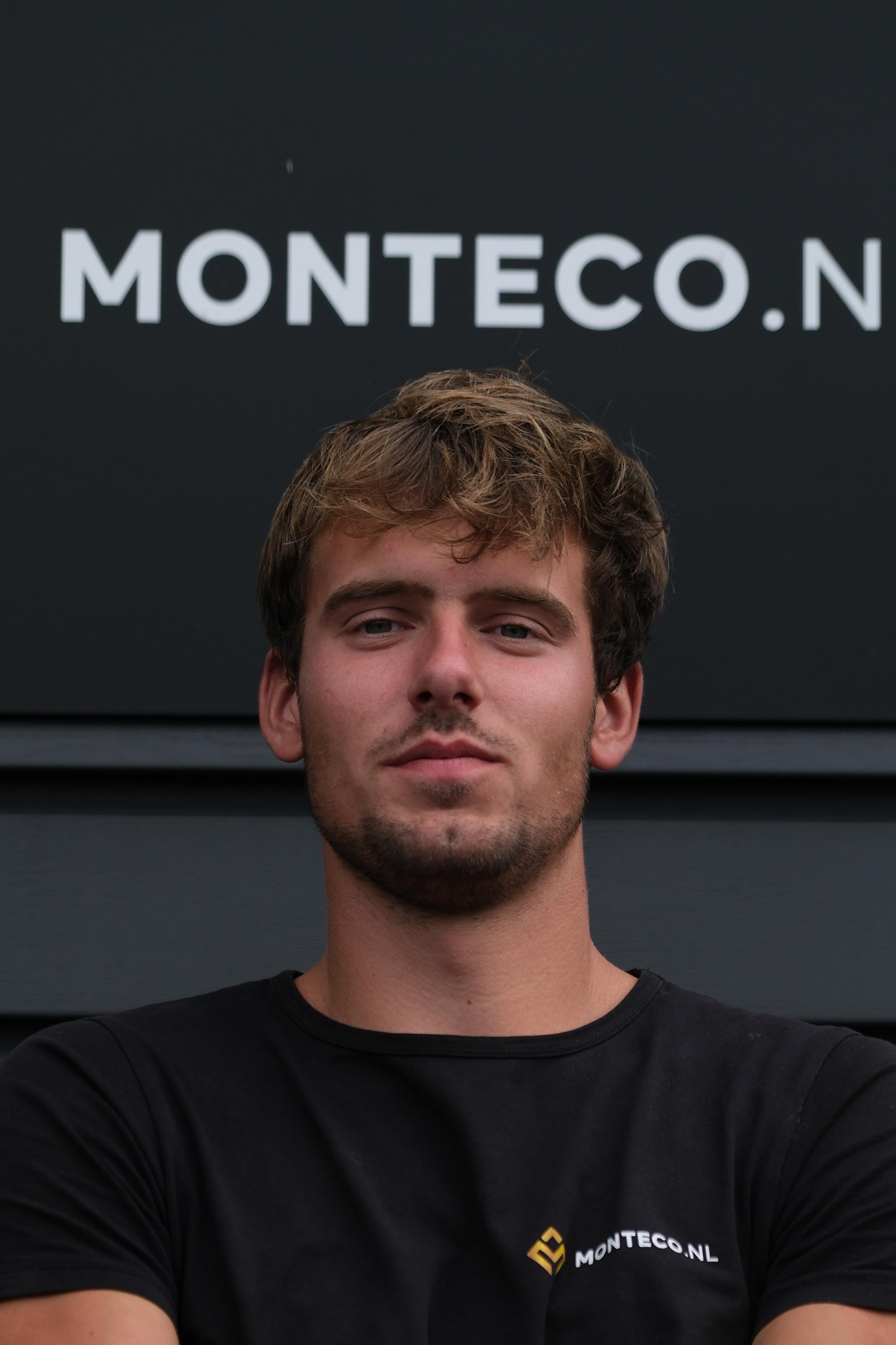 Team Monteco - voorman hallenbouw